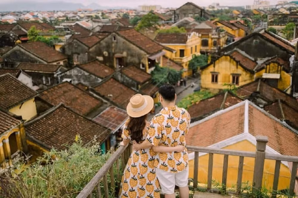 Hoi An au 2e rang sur une liste des 25 meilleures destinations pour une lune de miel ảnh 2