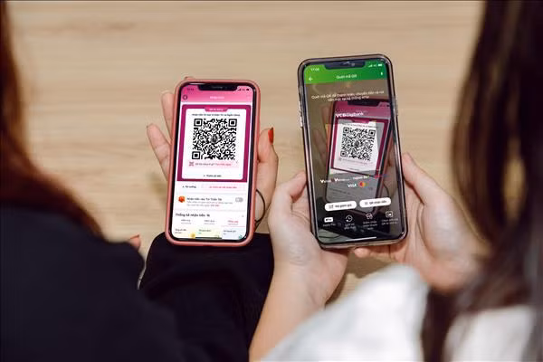 MoMo demeure la société de paiement électronique la plus populaire sur les réseaux sociaux au Vietnam ảnh 1
