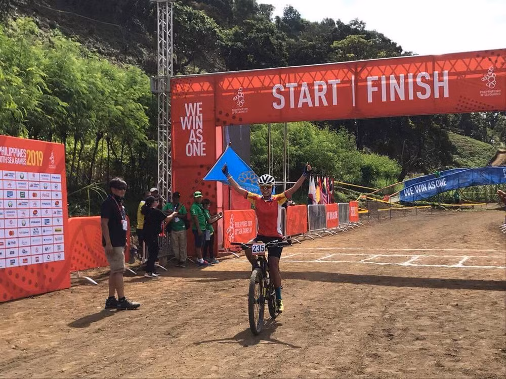 Le Vietnam remporte de l’or lors de la première journée des 30es SEA Games ảnh 1