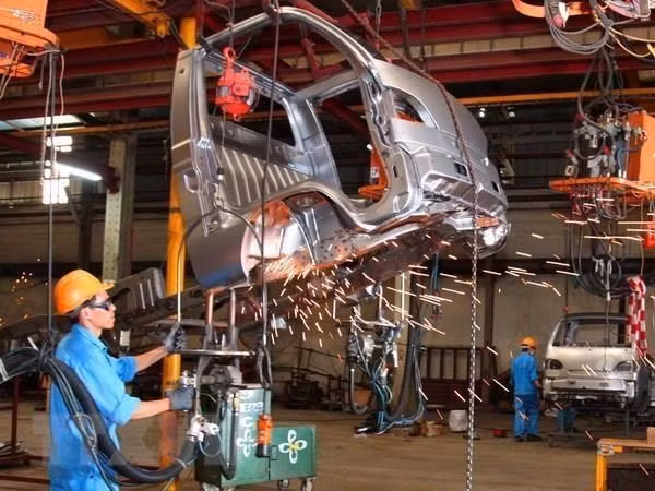 Le chiffre d’affaires de vente des automobiles au Vietnam en hausse ảnh 1