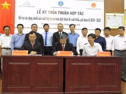 Binh Thuân et GreenFeed coopèrent dans la production porcine ảnh 1