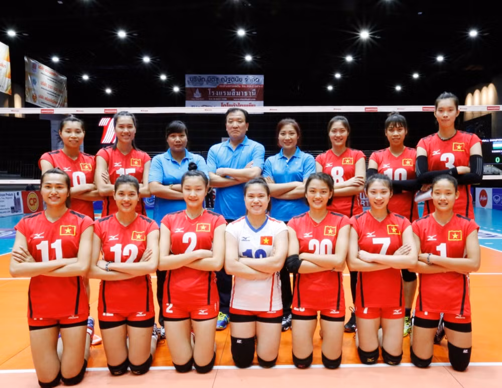 Volley-ball féminin : le Vietnam U23 remporte le bronze du Tournoi d'Asie ảnh 1