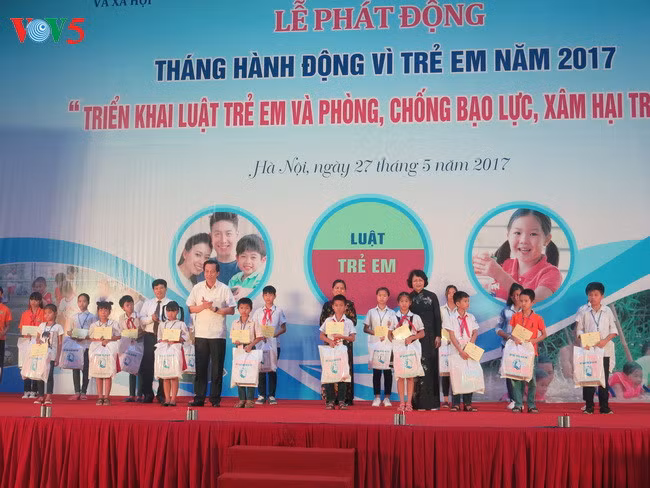 Lancement du mois d’action en faveur des enfants 2017 ảnh 1