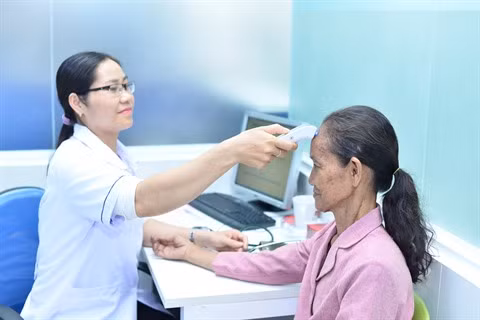 Hô Chi Minh-Ville met en place le modèle de dispensaires à participation privée ảnh 1