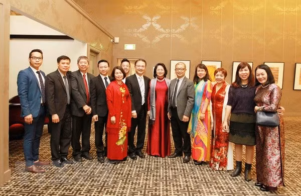 Activités de la vice-présidente Dang Thi Ngoc Thinh en Australie ảnh 1