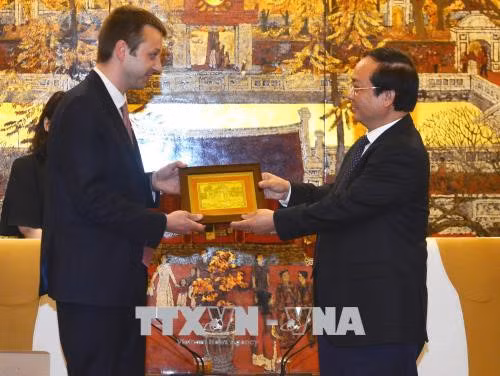 Hanoi et Édesse renforcent leur coopération et les investissements ảnh 1