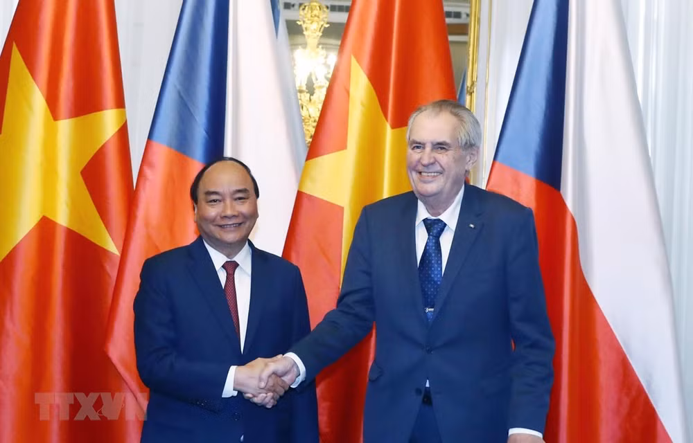 Le Vietnam souhaite dynamiser sa coopération avec la République tchèque ảnh 1