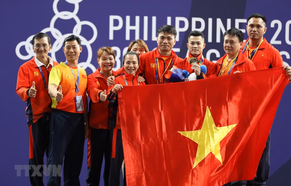 SEA Games 30 : le Premier ministre adresse ses félicitations à la délégation vietnamienne ảnh 1