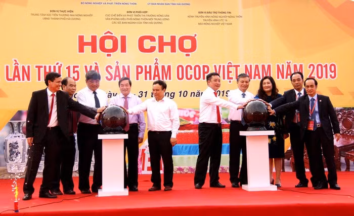 La foire de Hai Duong présente des produits d'artisanat OCOP ảnh 1