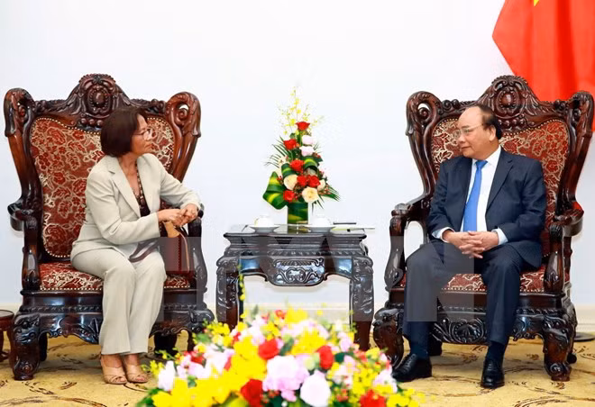 Le PM Nguyên Xuân Phuc reçoit les ambassadeurs du Maroc et du Timor-Leste ảnh 2
