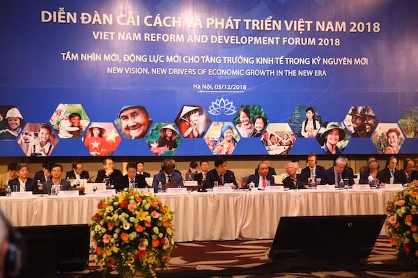 Le Forum de réforme et de développement du Vietnam à Hanoï ảnh 1