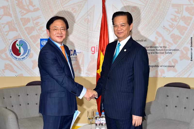 Le Vietnam souhaite promouvoir ses relations avec les pays du monde ảnh 3