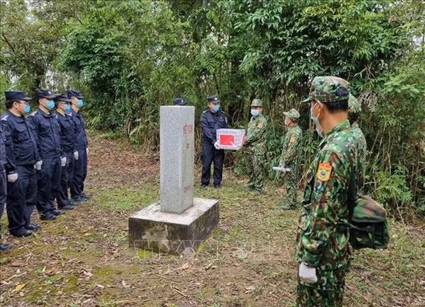 Patrouille conjointe à la frontière Vietnam - Chine ảnh 1