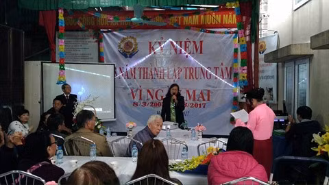 Le Centre pour jeunes handicapés Vi Ngày Mai fête ses 15 printemps ảnh 1