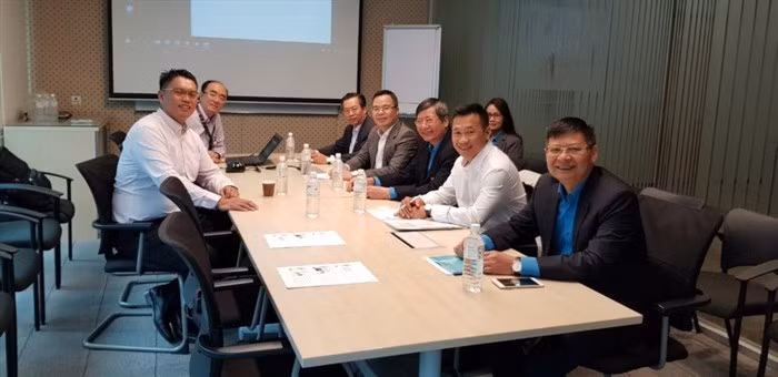 La Confédération générale du travail du Vietnam acquiert d’expériences de Singapour ảnh 1