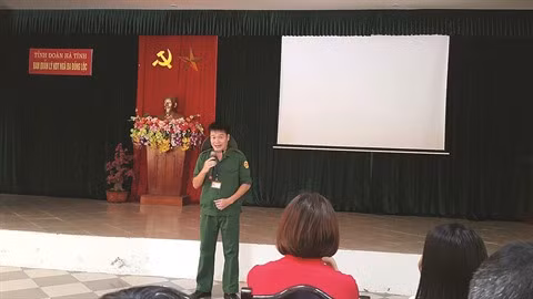 Les “gardiens de l’histoire” au carrefour de Dông Lôc ảnh 1