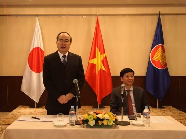 ​HCM-Ville appelle les Vietnamiens au Japon à contribuer au développement de la ville ảnh 1
