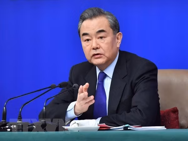 Félicitations à Wang Yi pour sa nomination en tant que conseiller d'État de la Chine ảnh 1