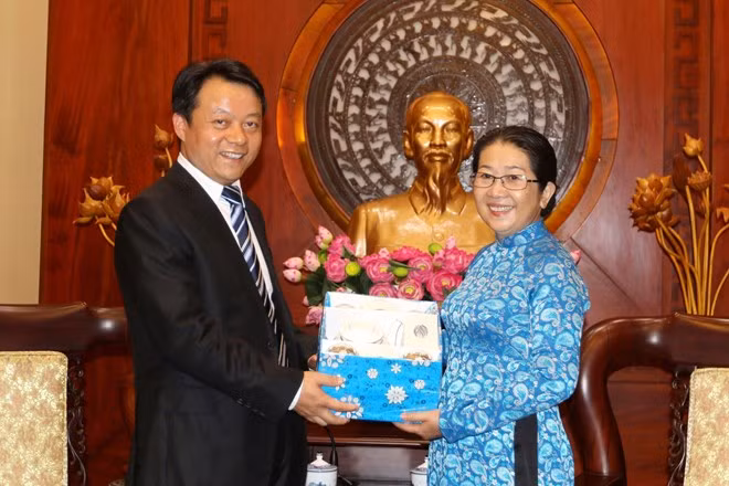 Intensifier les échanges entre les jeunesses vietnamienne et chinoise ảnh 1
