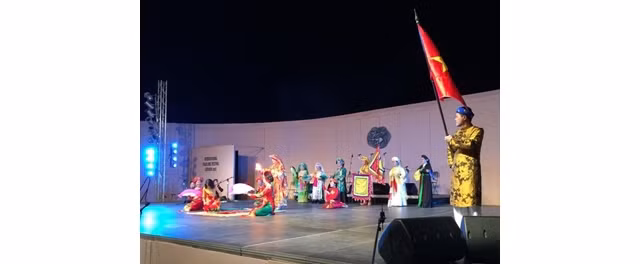 Le Vietnam participe au festival international de la culture folklorique en Grèce ảnh 1