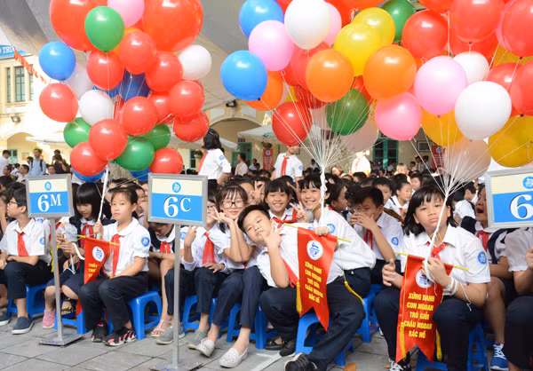 Vietnam: rentrée scolaire pour près de 20 millions d’élèves et étudiants ảnh 1