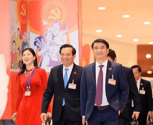 13e Congrès national: messages de félicitations de Partis, organisations et amis internationaux ảnh 1