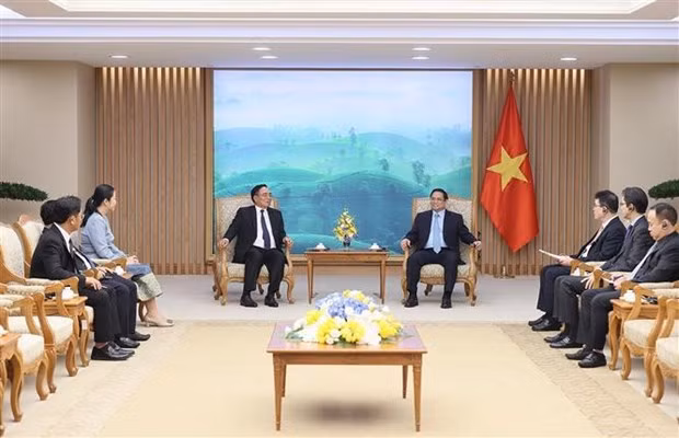Le PM Pham Minh Chinh reçoit le ministre lao du Plan et de l'Investissement ảnh 2