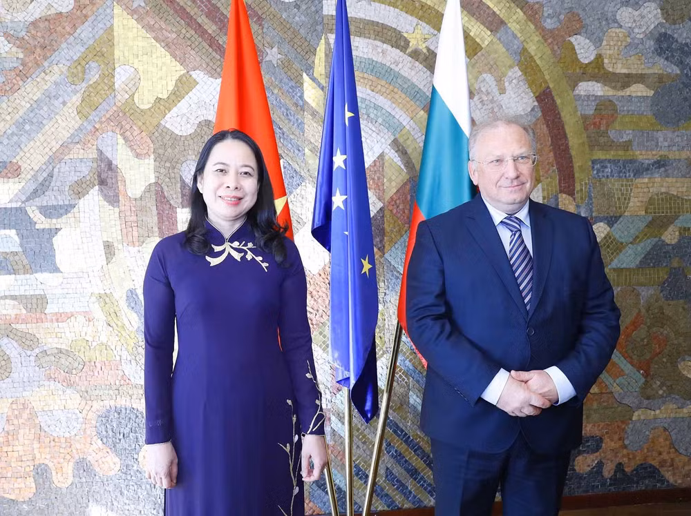 Renforcer la coopération entre le Vietnam et la Bulgarie ảnh 3