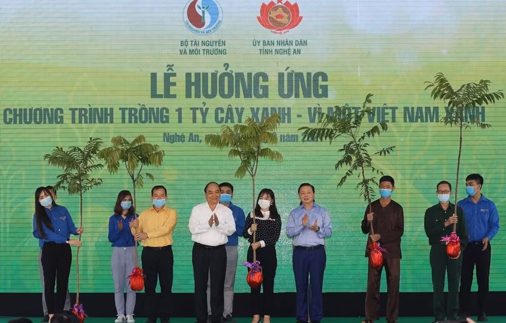 Planter des arbres aujourd'hui est essentiel pour les générations futures! ảnh 1