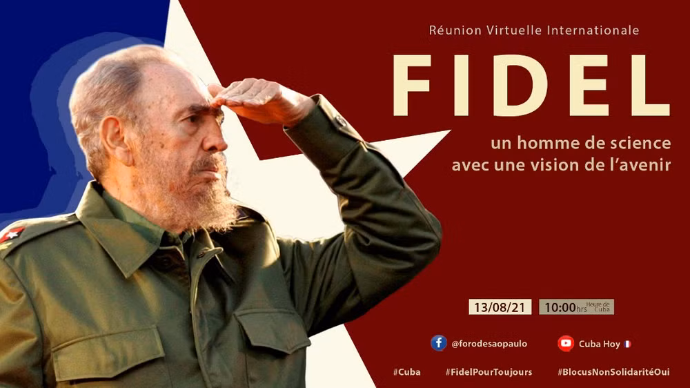 Commémorer le 95e anniversaire du leader cubain Fidel Castro dans la province de Quang Tri ảnh 3