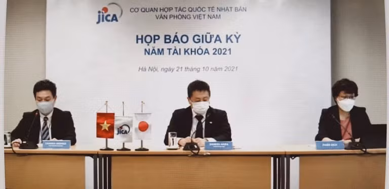 La JICA continuera à soutenir le Vietnam pour améliorer ses capacités de lutte contre le COVID-19 ảnh 2