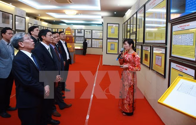 Exposition sur les archipels vietnamiens de Hoàng Sa et Truong Sa à Thai Binh ảnh 1