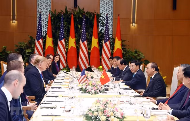 Nguyên Xuân Phuc et Donald Trump saluent les progrès des relations Etats-Unis - Vietnam ảnh 2
