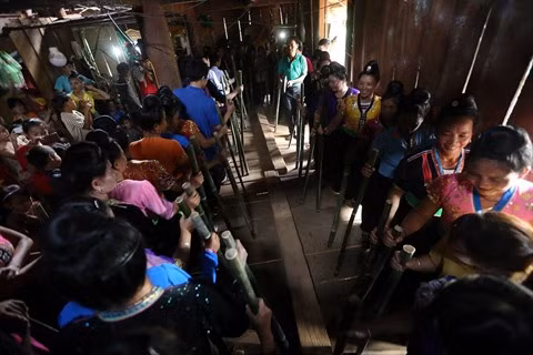 Pang Phoóng, une fête originale des Kháng de Diên Biên ảnh 1