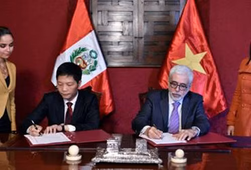 Vietnam et Pérou créent un comité intergouvernemental ảnh 1