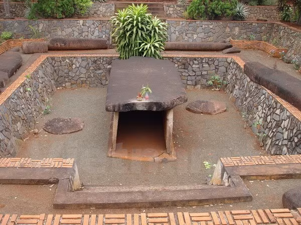 Un tombeau de 2.000 ans reconnu vestige national spécial ảnh 1