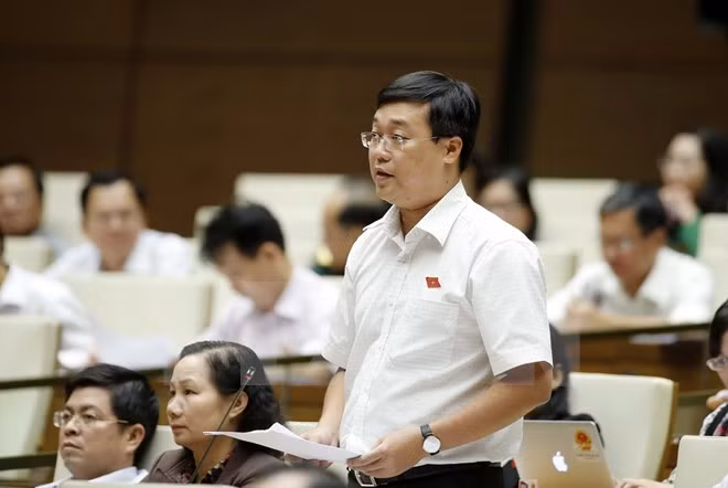 Le Groupe des jeunes députés de la 14e législature voit le jour ảnh 1