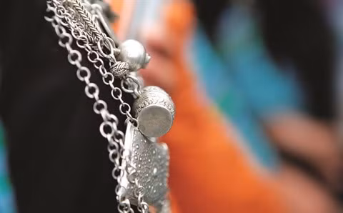 L’élégance des costumes traditionnels des femmes H’mông ảnh 3