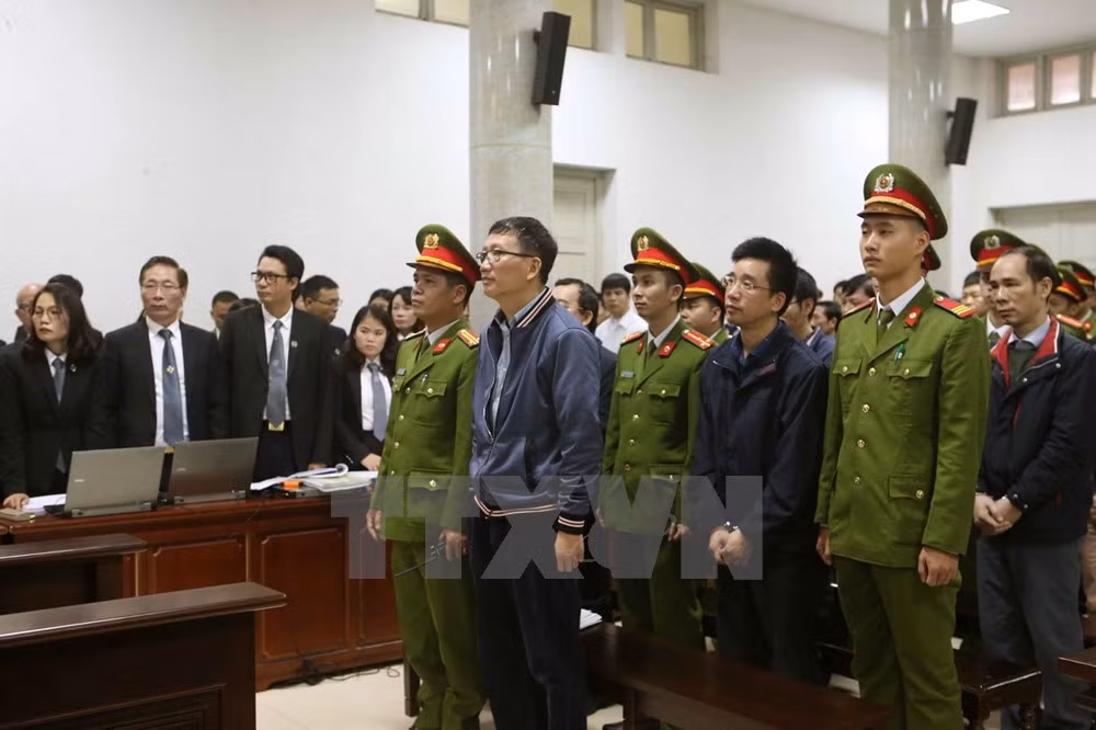 Dinh La Thang et Trinh Xuân Thanh isolés, actes délictueux étalés ảnh 2
