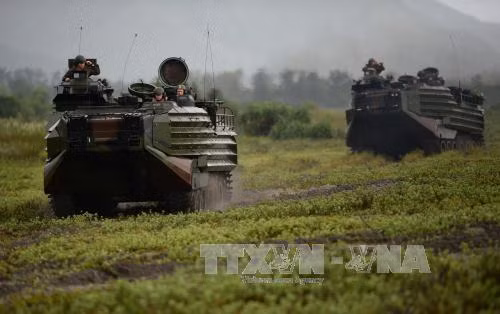 Le président philippin accuse les États-Unis de construire des arsenaux aux Philippines ảnh 1