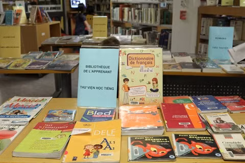 Les "Portes ouvertes" aux jeunes lecteurs francophones ảnh 1