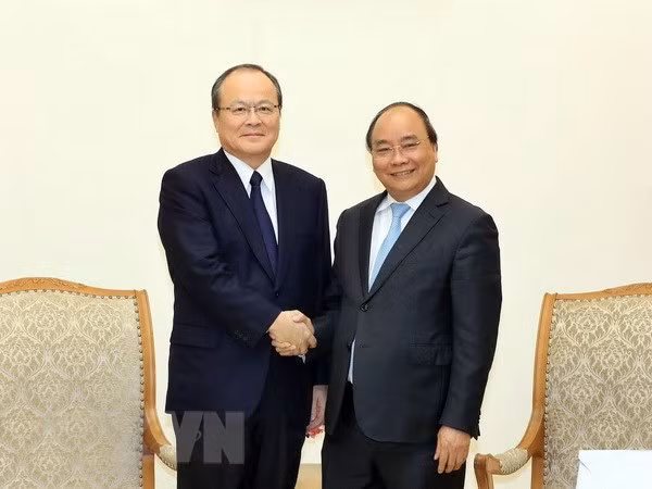 Le PM exhorte le groupe japonais Mitsubishi à accroître ses investissements au Vietnam ảnh 1