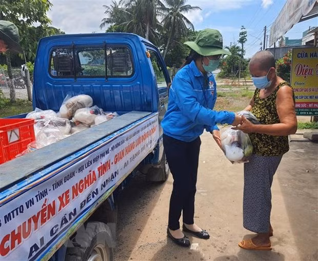 Les localités exhortées à assurer le soutien des habitants dans le contexte de COVID-19 ảnh 1