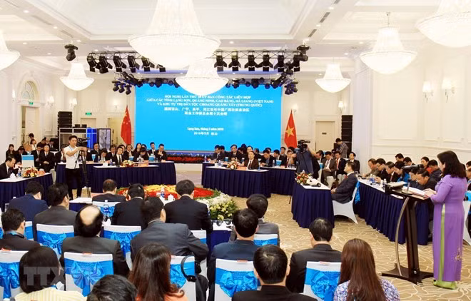 Des provinces vietnamiennes et la province chinoise du Guangxi renforcent leur coopération ảnh 1