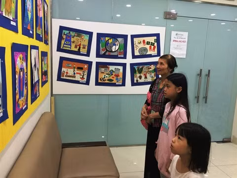 Peintures : Au cœur du printemps, dans les yeux d’enfants ảnh 2