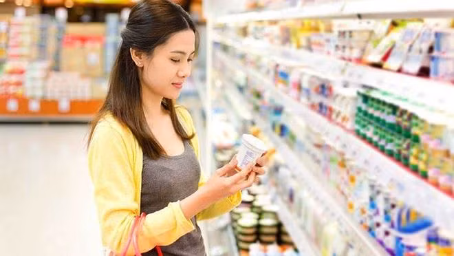 Intentions d’épargne: le Vietnam domine la région Asie-Pacifique ảnh 1