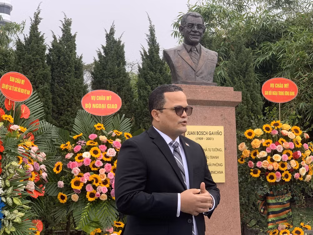 L’ambassadeur de la République dominicaine loue les liens avec le Vietnam ảnh 2