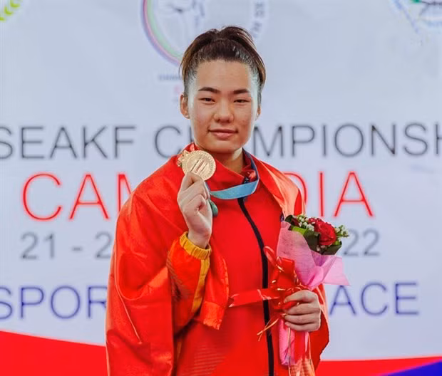 Le Vietnam remporte cinq médailles d'or lors des 9es championnats de karaté d'Asie du Sud-Est ảnh 1