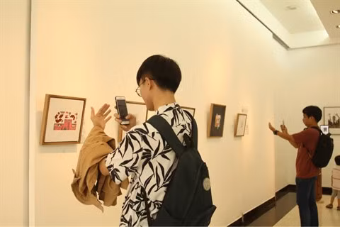 Les journées franco-vietnamiennes de l'innovation: La réalité virtuelle intéresse les jeunes ảnh 1