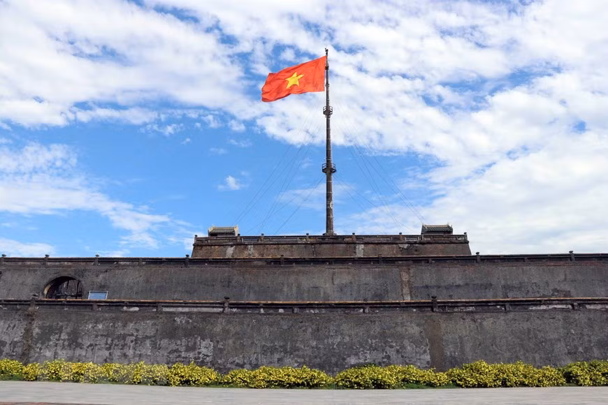 Place de Ngo Mon, témoin historique de la Révolution d'Août ảnh 1